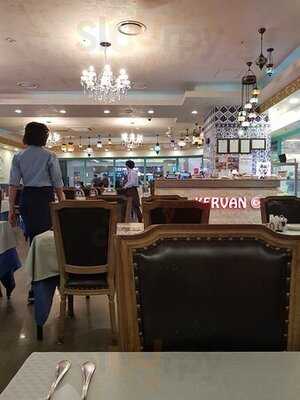 케르반 터키쉬 레스토랑