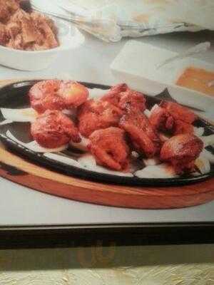 봄베그릴 이태원점