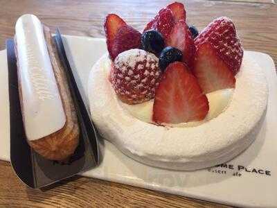 투썸플레이스 홍대점