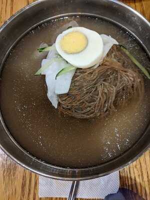 육쌈냉면 명동2호점