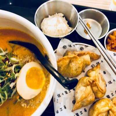 탄탄면공방 - 홍대점