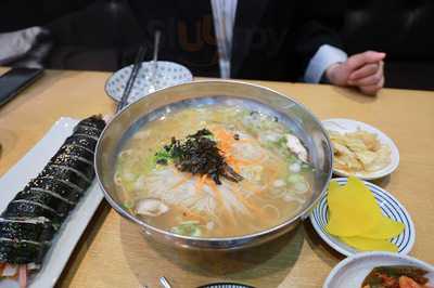 디오리엔스테이크