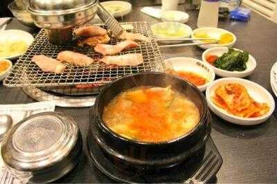 흑돈가 여의도점