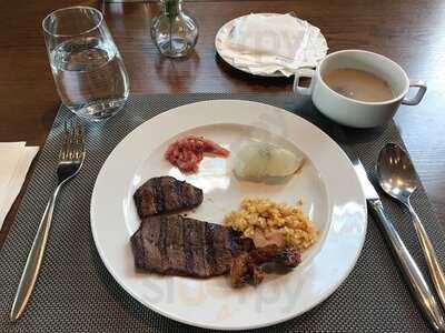 포포인츠바이쉐라톤서울남산 더이터리