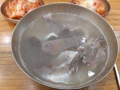 하동관 강남분점