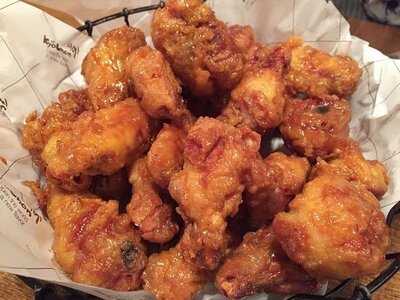 교촌치킨 강남역점