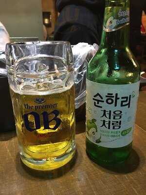 교촌치킨 강남역점