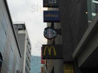 스타벅스 명동 미래점