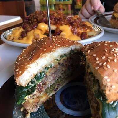 아이엠.어버거&