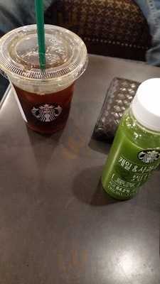 스타벅스 가로수길점