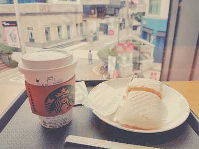 스타벅스 가로수길점