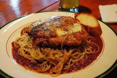 멀로니스 펍 & 그릴