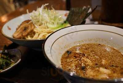 멘야산다이메 신논현역