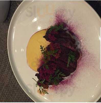 엘쁠라또 가로수길