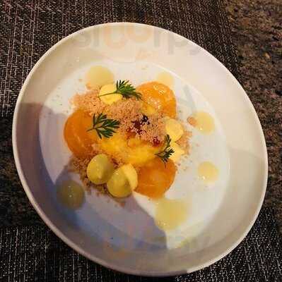 엘쁠라또 가로수길