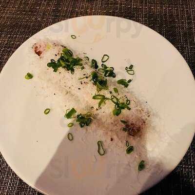 엘쁠라또 가로수길