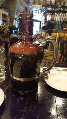 캐슬프라하 홍대점