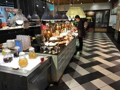 세븐스프링스 타임스퀘어점