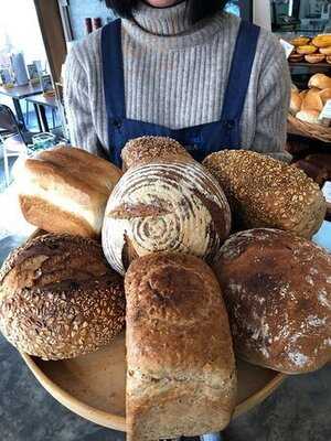 더 베이커스 테이블