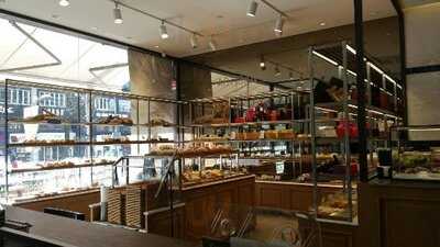 곤트란쉐리에 이태원점