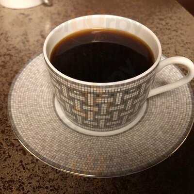 에르메스 까페마당