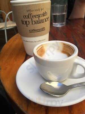 커피 스미스 가로수길점