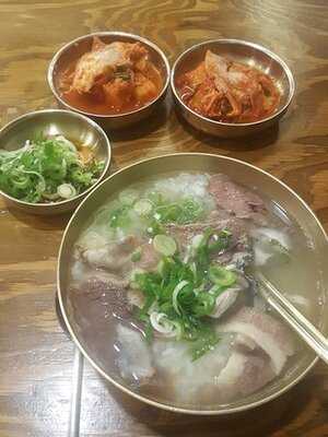 하동관 코엑스몰직영점