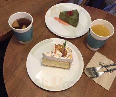 글래머러스펭귄