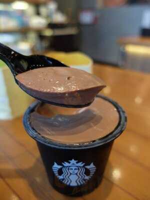 스타벅스 충무로역점