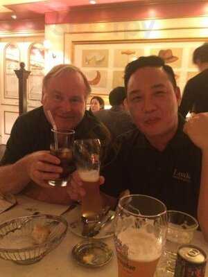 비스트로 드 욘트빌