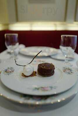 비스트로 드 욘트빌