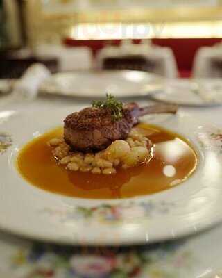 비스트로 드 욘트빌