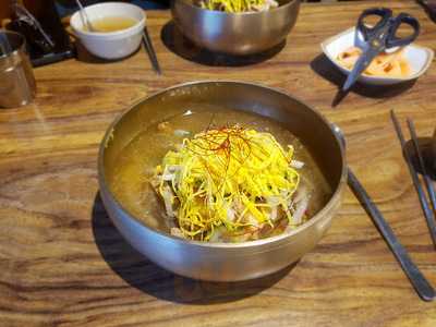 박군자진주냉면