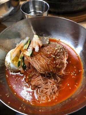 아소정함흥냉면