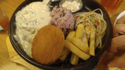 오니기리와이규동