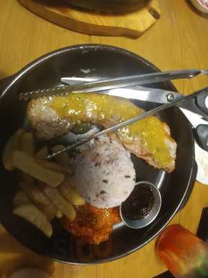 오니기리와이규동