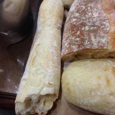 폴앤폴리나 서교점