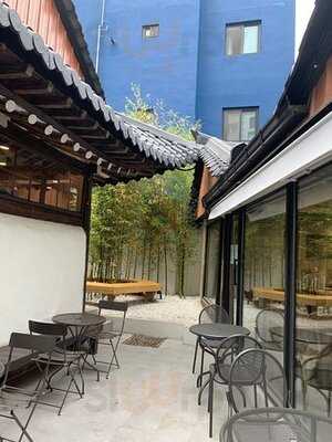 제이히든하우스