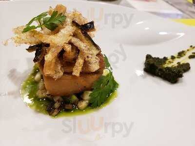 노멀바이류니끄