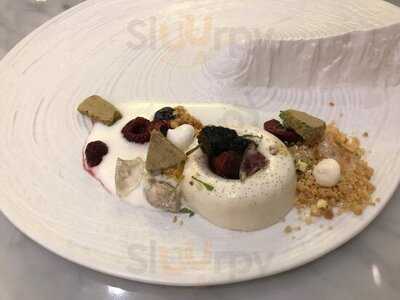 노멀바이류니끄