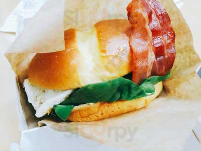 맥도날드 서울대역점