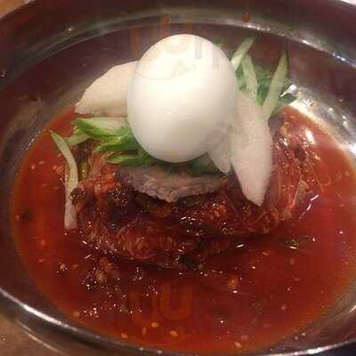 함흥에겨울냉면