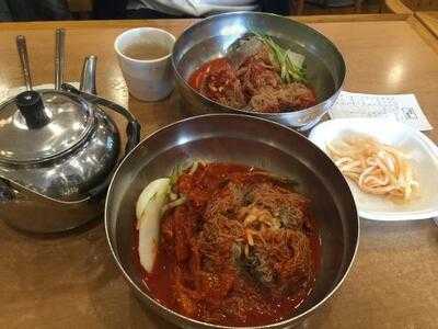 함흥에겨울냉면