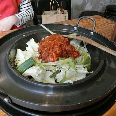 유가네닭갈비 명동2호점