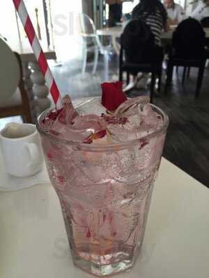 더 플라잉 팬 화이트