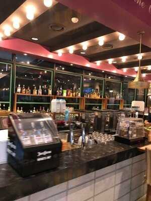 온더보더 광화문d타워점