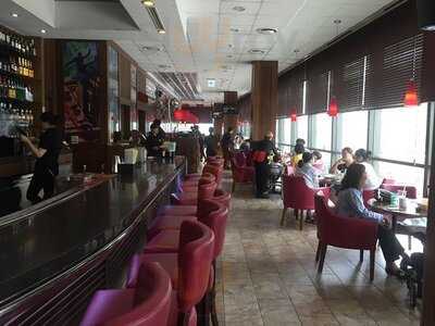 T.g.i.f. 디큐브시티점