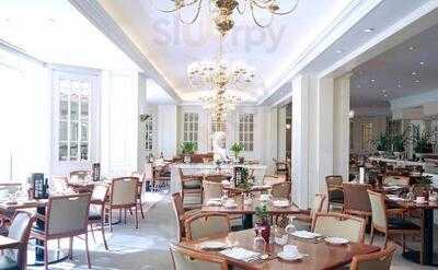 그랜드힐튼뷔페