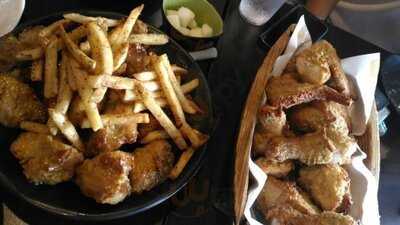 오븐에 빠진 닭 광화문점