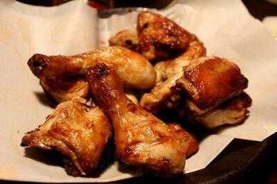 오븐에 빠진 닭 광화문점